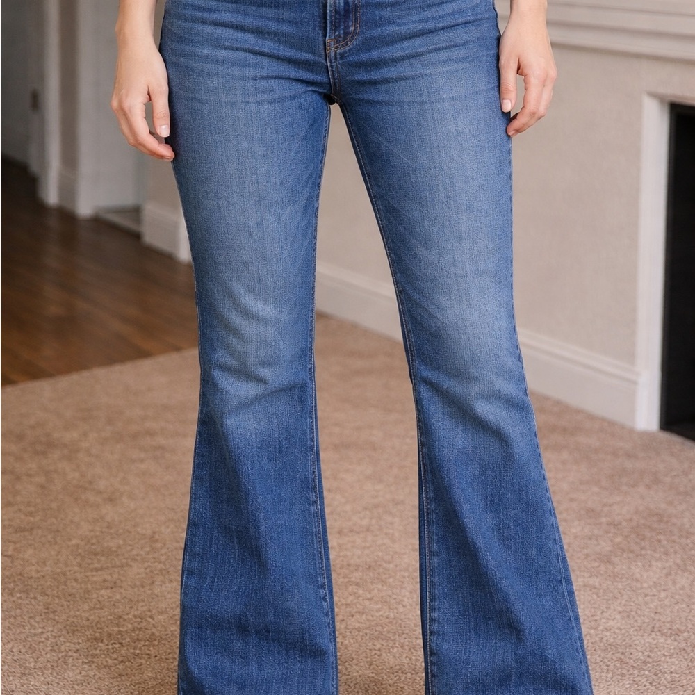 Old Navy Women's Classic Blue Wide Leg Jeans